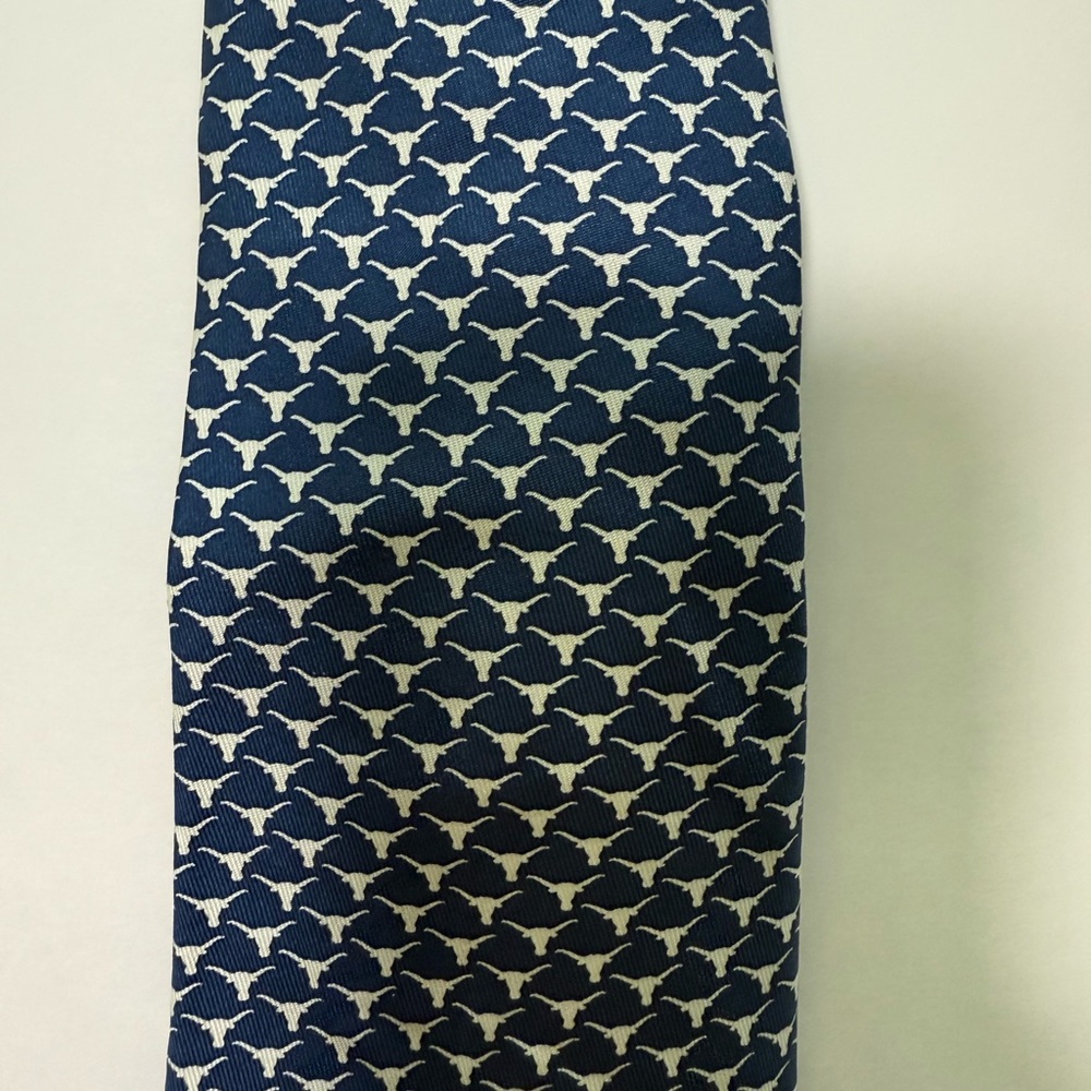 Vineyard Vines Custom Collection University Of Te… - image 2